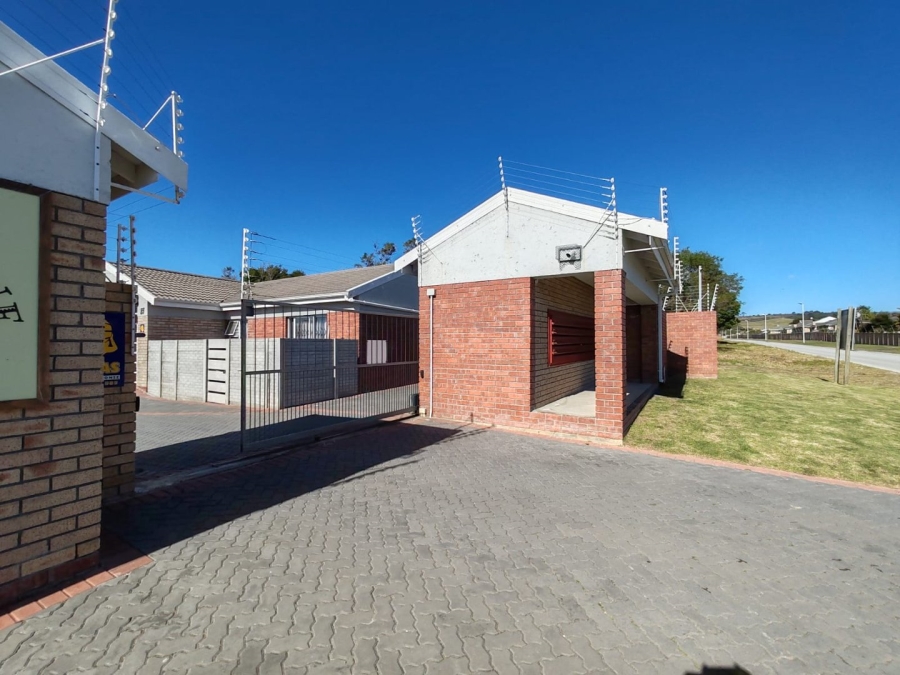 2 Bedroom Property for Sale in Lorraine Eastern Cape